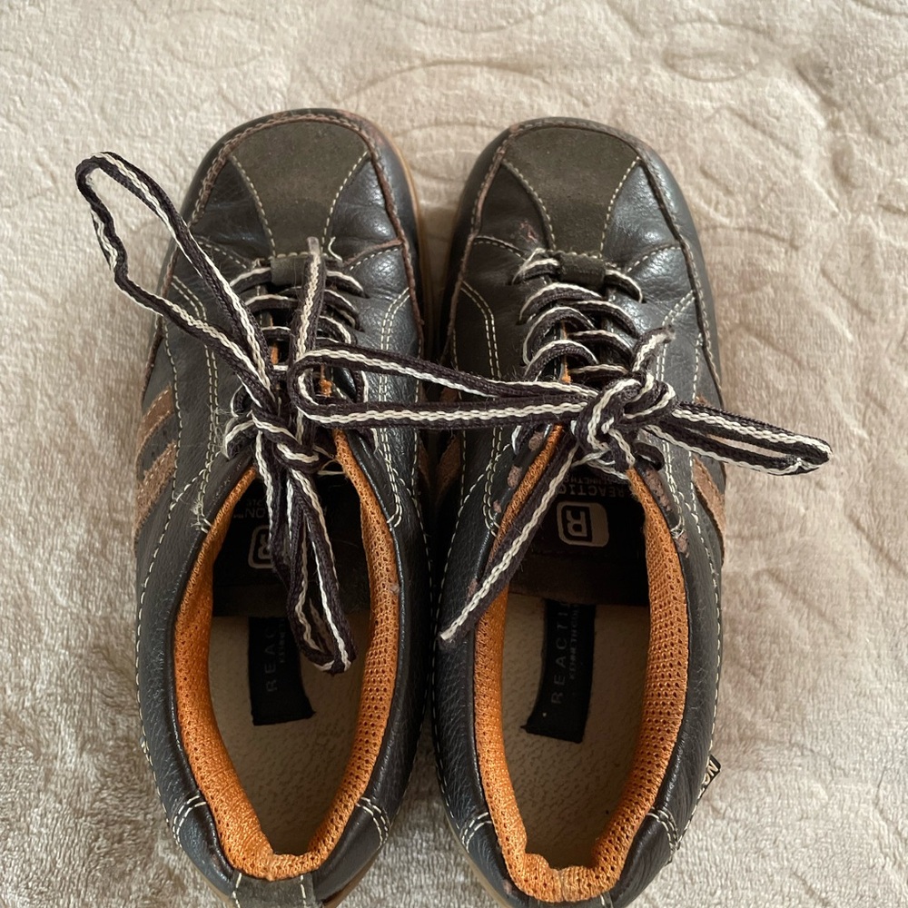 Kids Reaction Kenneth Cole Orange and Brown Sneakers